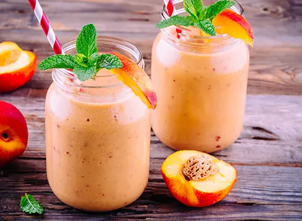 Smoothie με ροδάκινο και μέλι